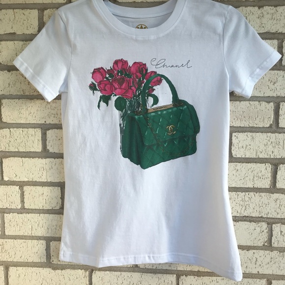Chanel | White Illustrated T-Shirt - Picture 5 of 9
